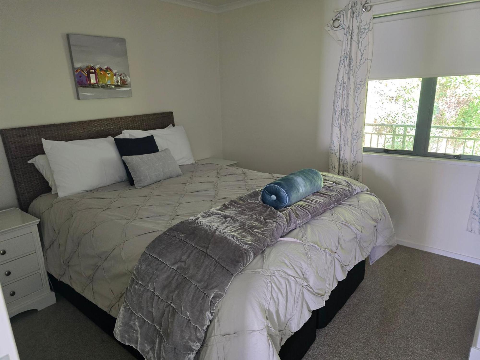 Beachpoint Aparthotel 4*